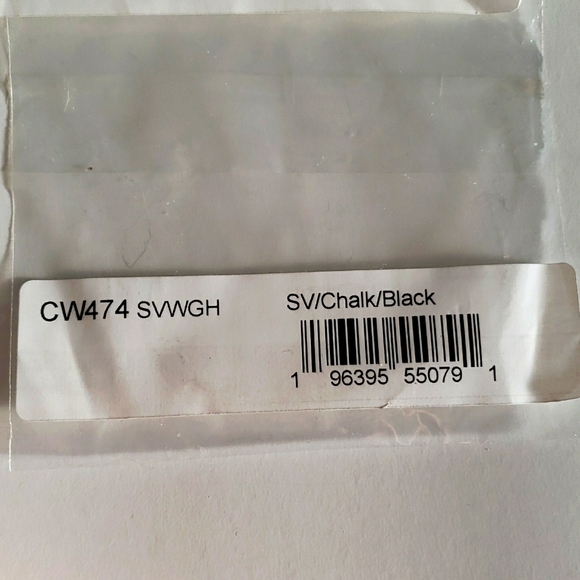 COACH HEART & BOLT BAG CHARM - Picture 6 of 6